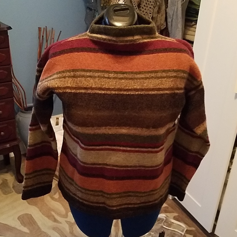 Jones NewYork lambs wool sweather